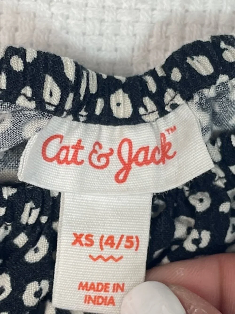 Cat & Jack Girls XS 4/5 Leopard Print Off Shoulder Dress Flutter Sleeve